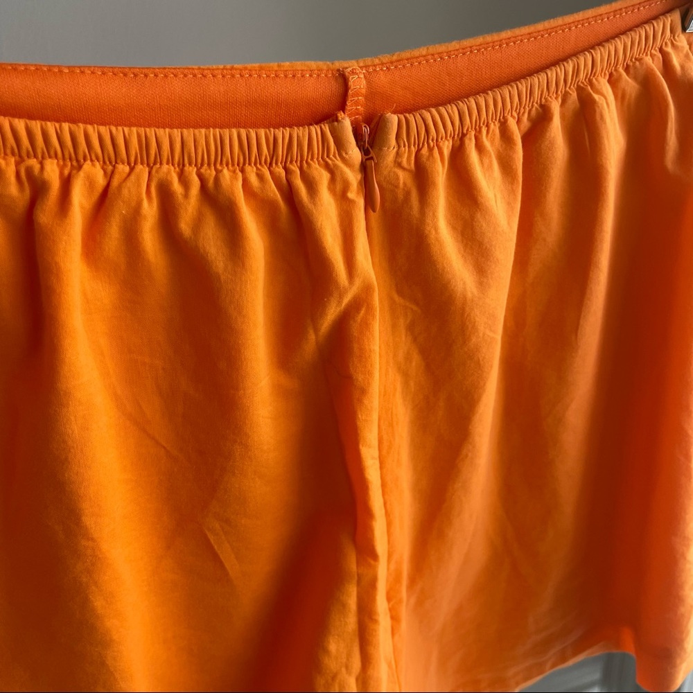 *SOLD*Princess Polly Buttons Front 2-piece Orange matching set Crop Top & Skorts - Picture 8 of 10